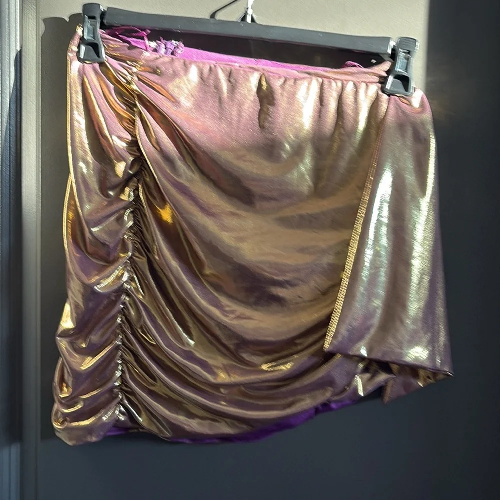Gold and Purple Asymmetrical Bubble Mini Skirt Sets - Picture 4 of 4